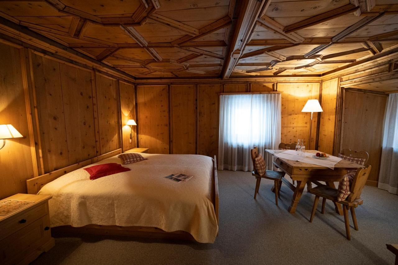 Hotel Engiadina Scuol Esterno foto