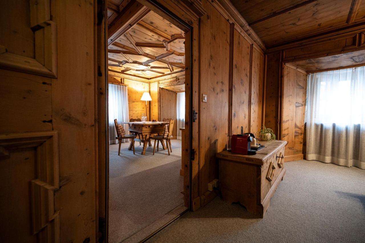 Hotel Engiadina Scuol Esterno foto