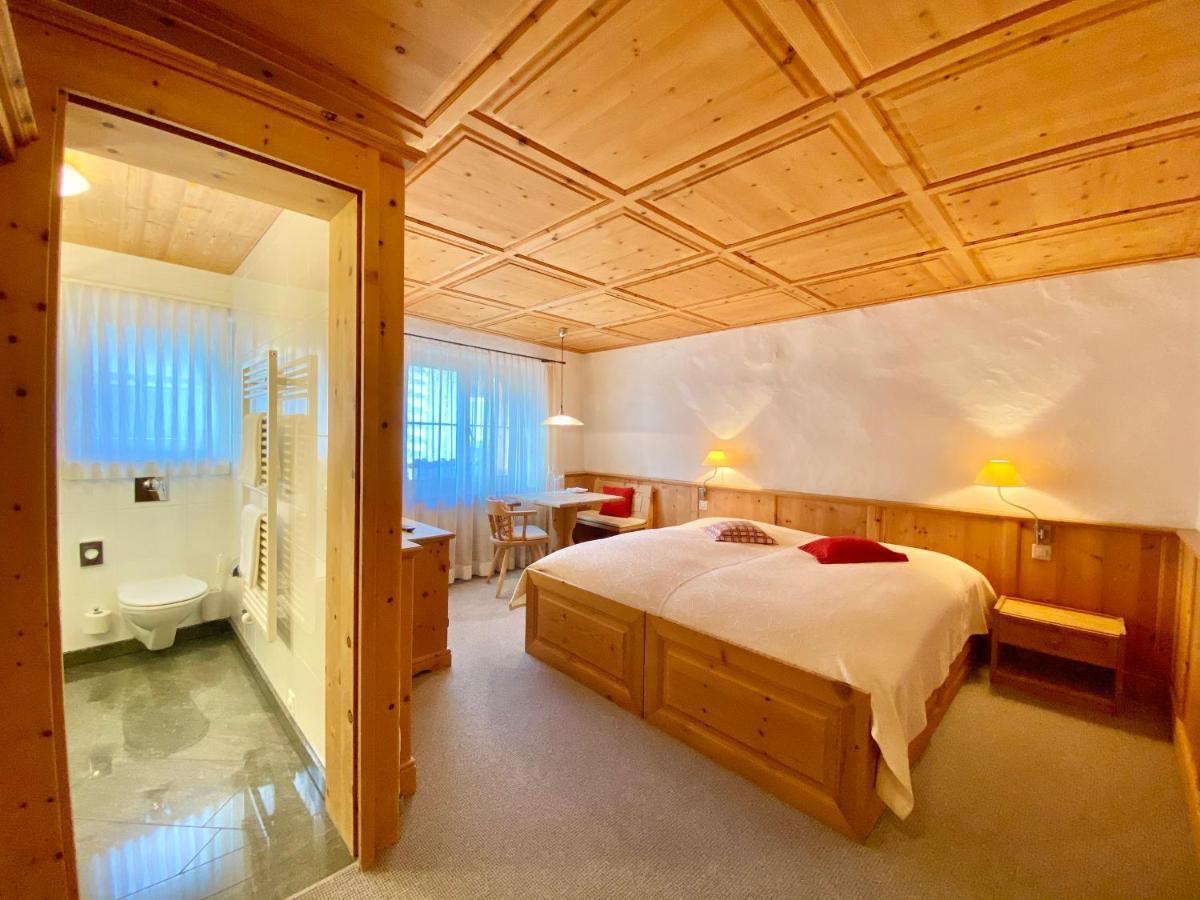Hotel Engiadina Scuol Esterno foto
